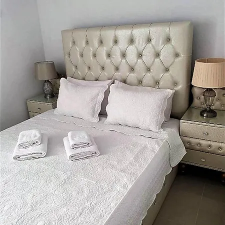 Apartamento Boutique Skála Marión